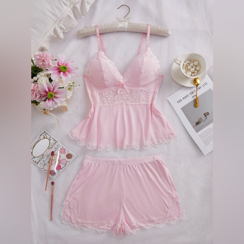 Chic Pink Lace Pajama Set New Boutique Comfy Cute Stretchy Coquette - Picture 3 of 4